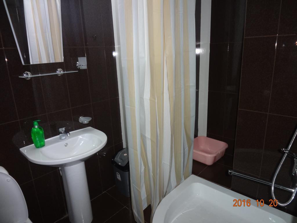 Ana'S Comfort Apartment Tbilisi Exterior photo